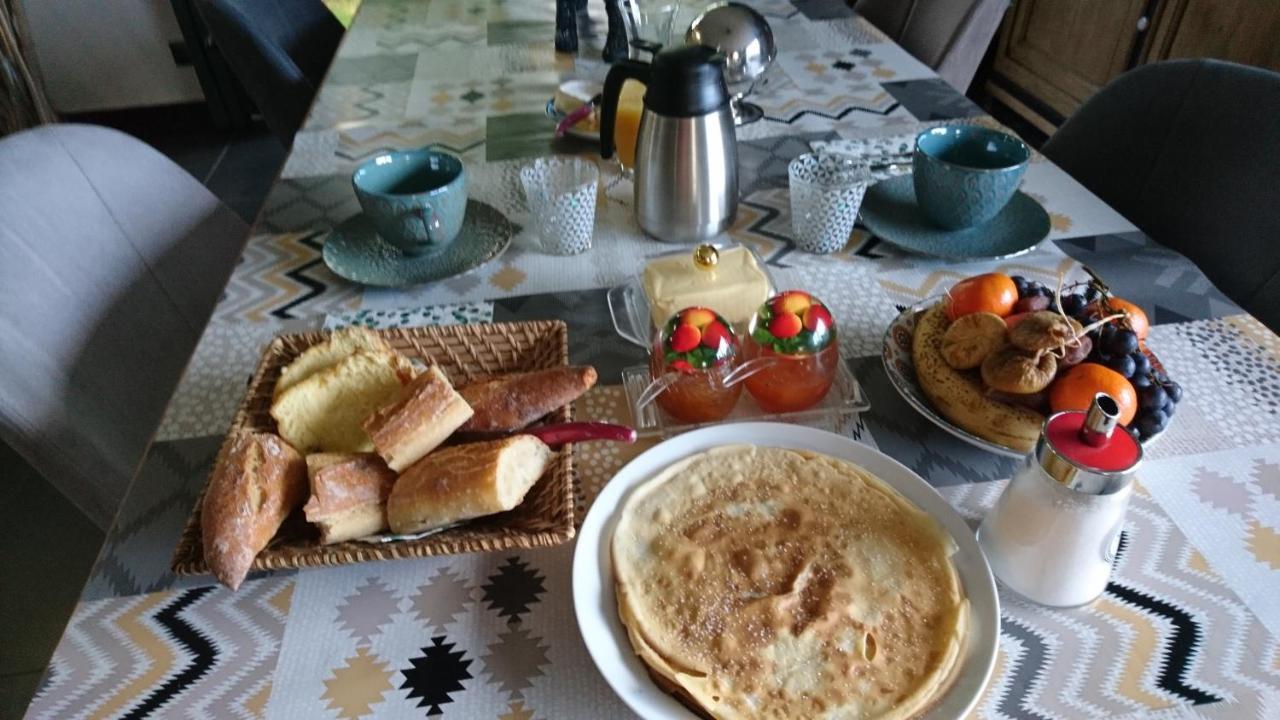 Bed and Breakfast La Zénitude Chamarandes Exterior foto